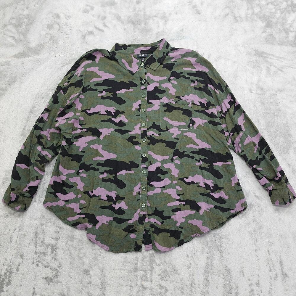 Torrid Top Womens 0 12/L Green Purple Camo Drop Shoulder Long Sleeve Rayon Flowy